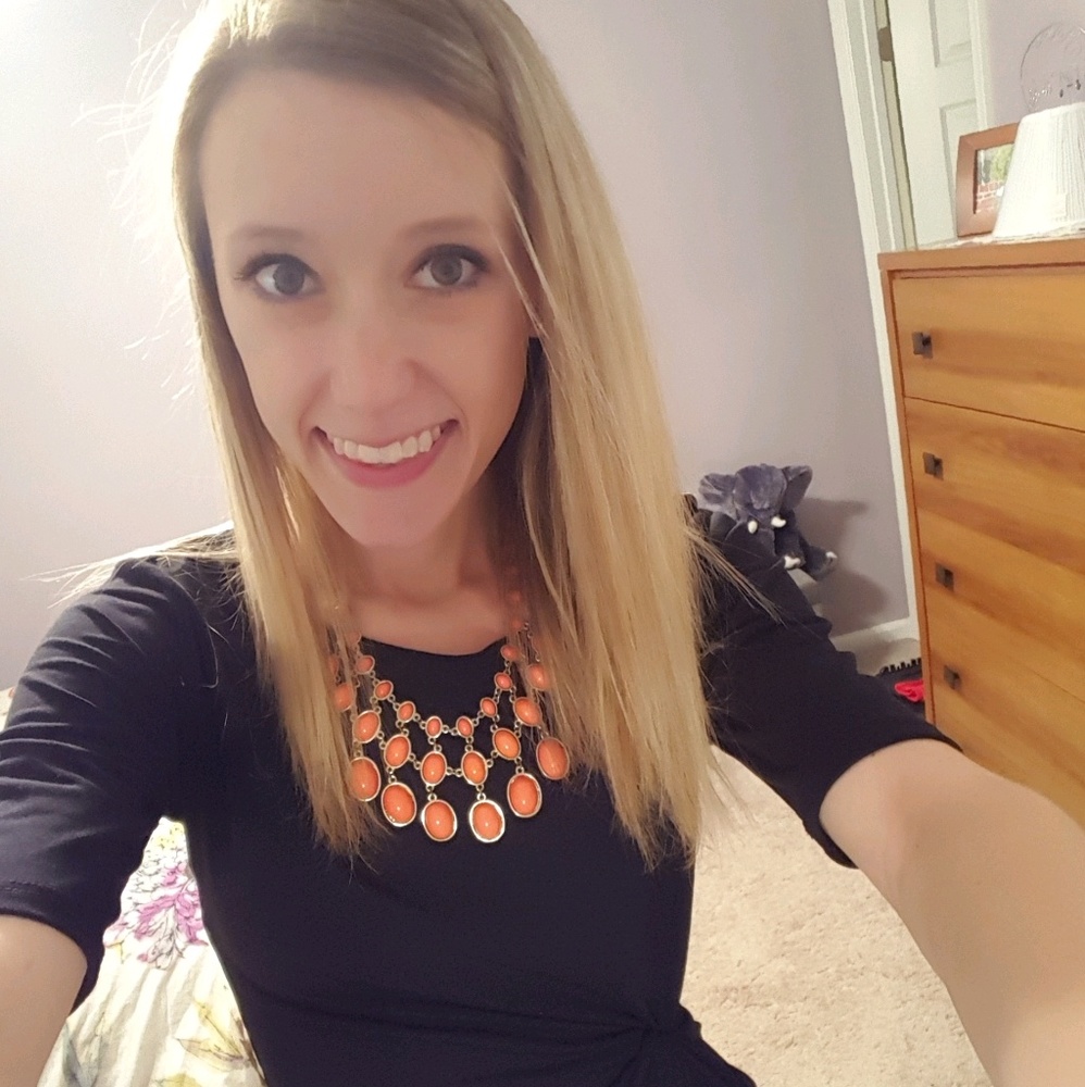 Meet your Posher, Katelyn